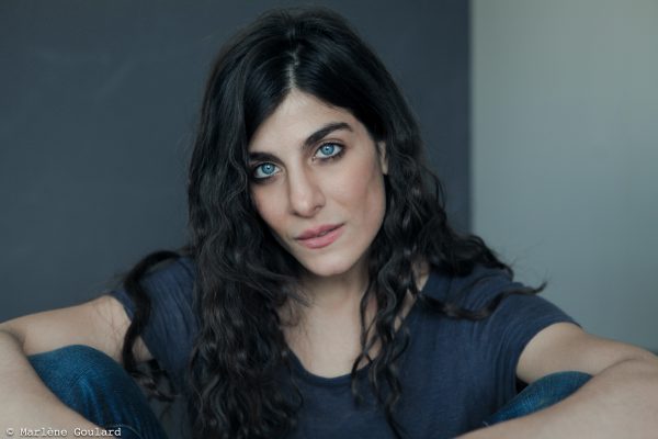 Portrait : Mina Kavani, the persian star …