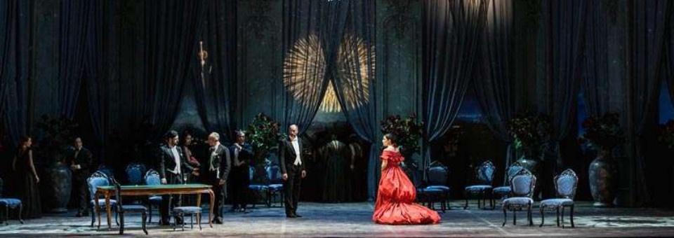 La Traviata by Sofia Coppola : Violetta lost in translation