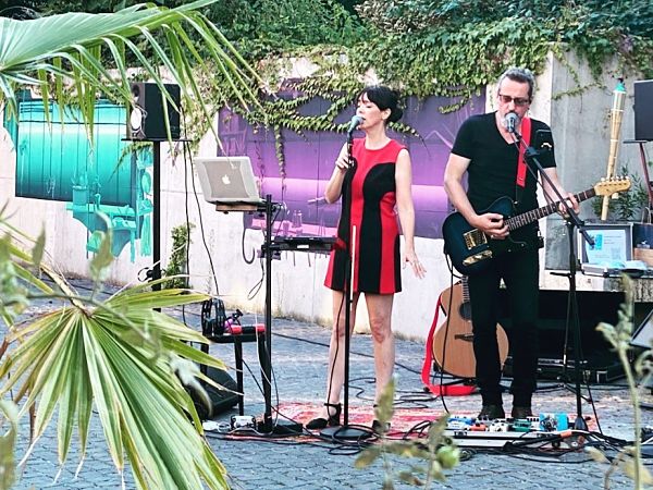 Trouvaille Musique : OUTED