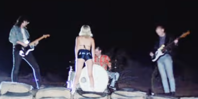 Amyl and the sniffers