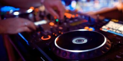 table de mixage electro