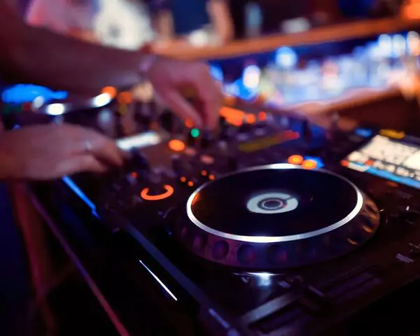 The ARTchemists Musique Electro